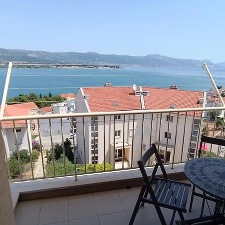 Apartament Apartman Adela